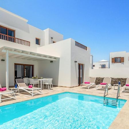 Villa Alicia By Villa Plus Playa Blanca  Luaran gambar