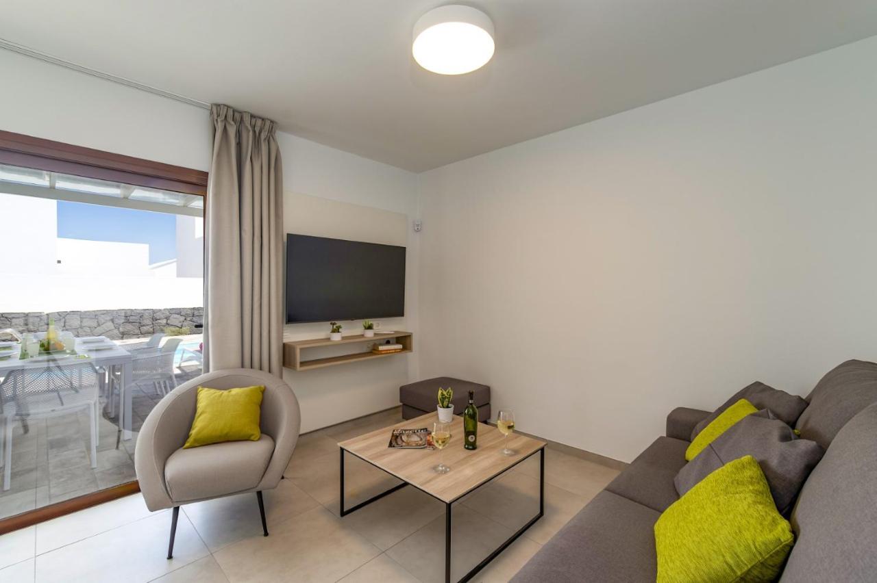 Villa Alicia By Villa Plus Playa Blanca  Luaran gambar