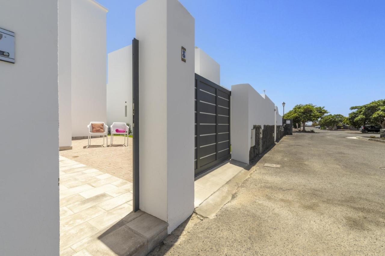 Villa Alicia By Villa Plus Playa Blanca  Luaran gambar